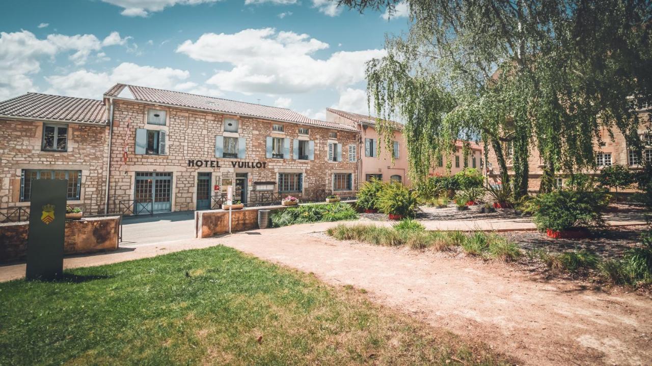 Logis Hotel Restaurant & Pizzeria Vuillot Cuiseaux Exterior photo